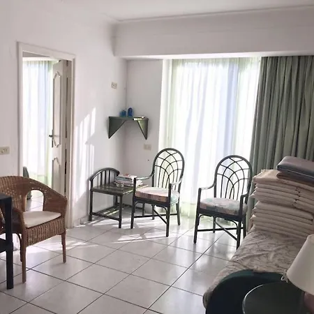 Spettacolare Tragara كابري